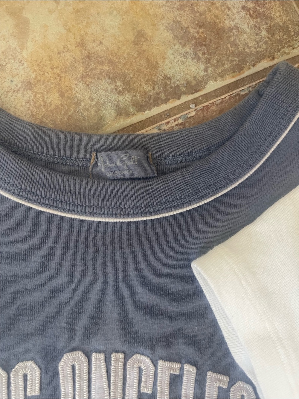 Brandy Melville Cream T‑Shirt/crop top set of 3. - Picture 3 of 4